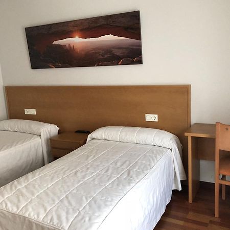 Hostal El Poligono Zamora Eksteriør billede